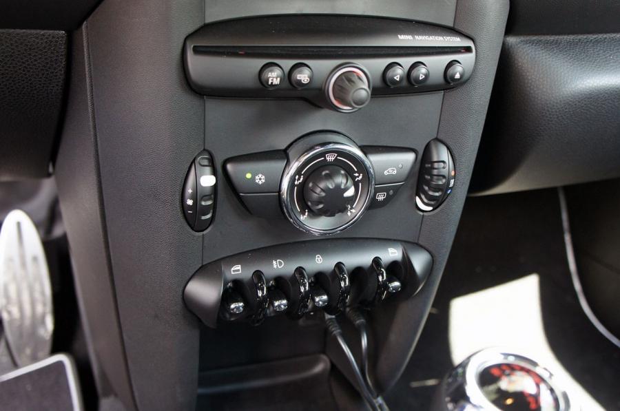  Mini Coupe JCW 2012 года  (фото 15 из 173)
